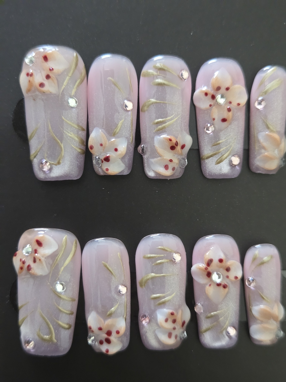 Hand Crafted Pink Pearl Floral 3D Press-On Nail Set with Gold Accents